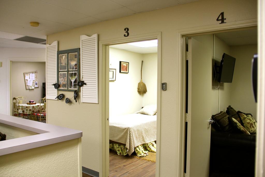 A Place To Stay Rooms Bandera Zewnętrze zdjęcie